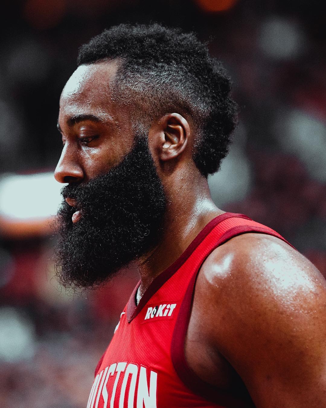 哥伦比亚11月大名单：J罗、迪亚斯领衔，里奥斯、卢库米在列（哥伦比亚11月国家队名单出炉：J罗、迪亚斯领衔，里奥斯、卢库米入选）