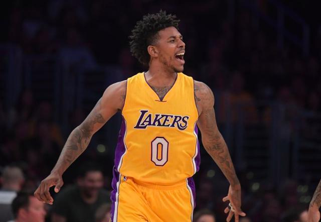 勇士主场再度锁定胜局（勇士主场再度收下胜利）