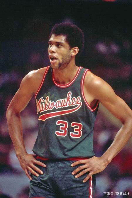 早报：英格兰流行下克上（早讯：英格兰赛场冷门频出）