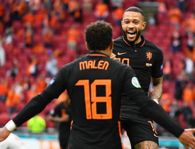 染黄的行为 染黄的行为